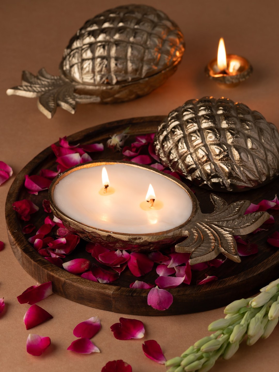 Ananas — hand-poured Diwali candle by The Scented Palette