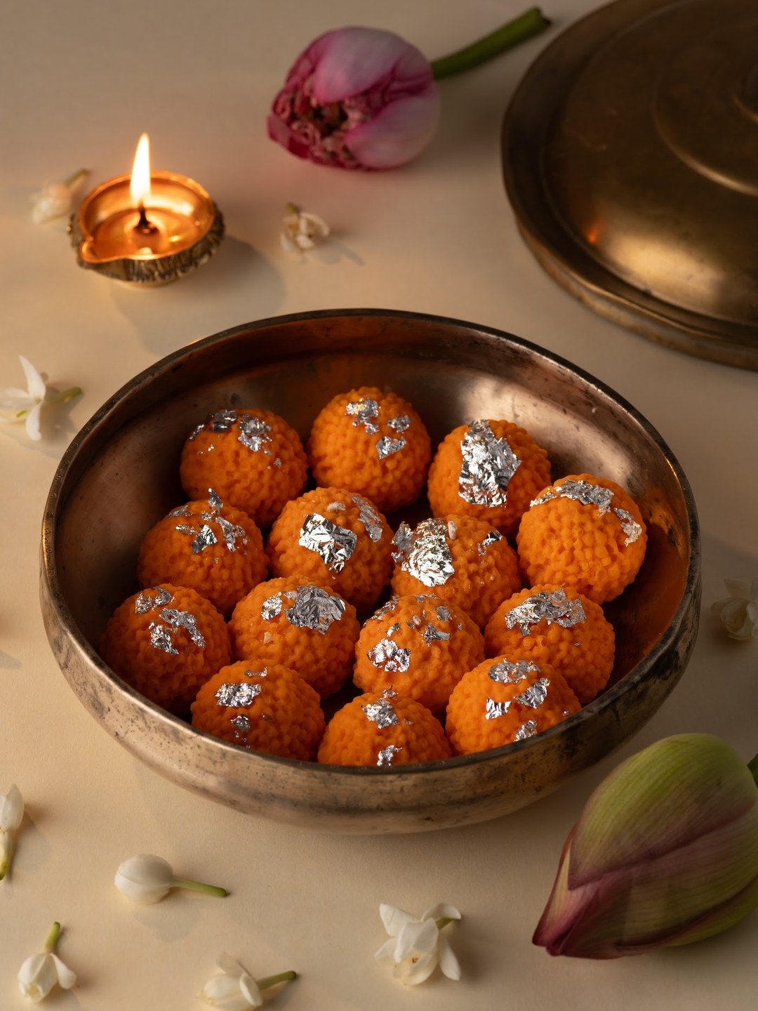 Laddoo – Gift Box view 2